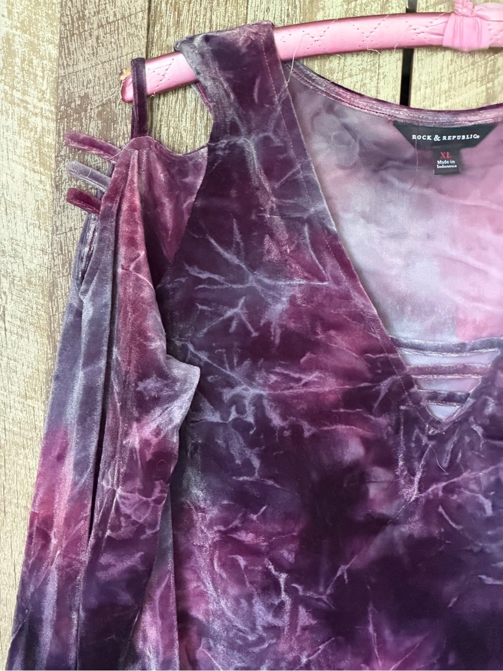 Women’s Purple Tie-Dye Crushed Velvet Cold-Shoulder Top - Picture 3 of 15